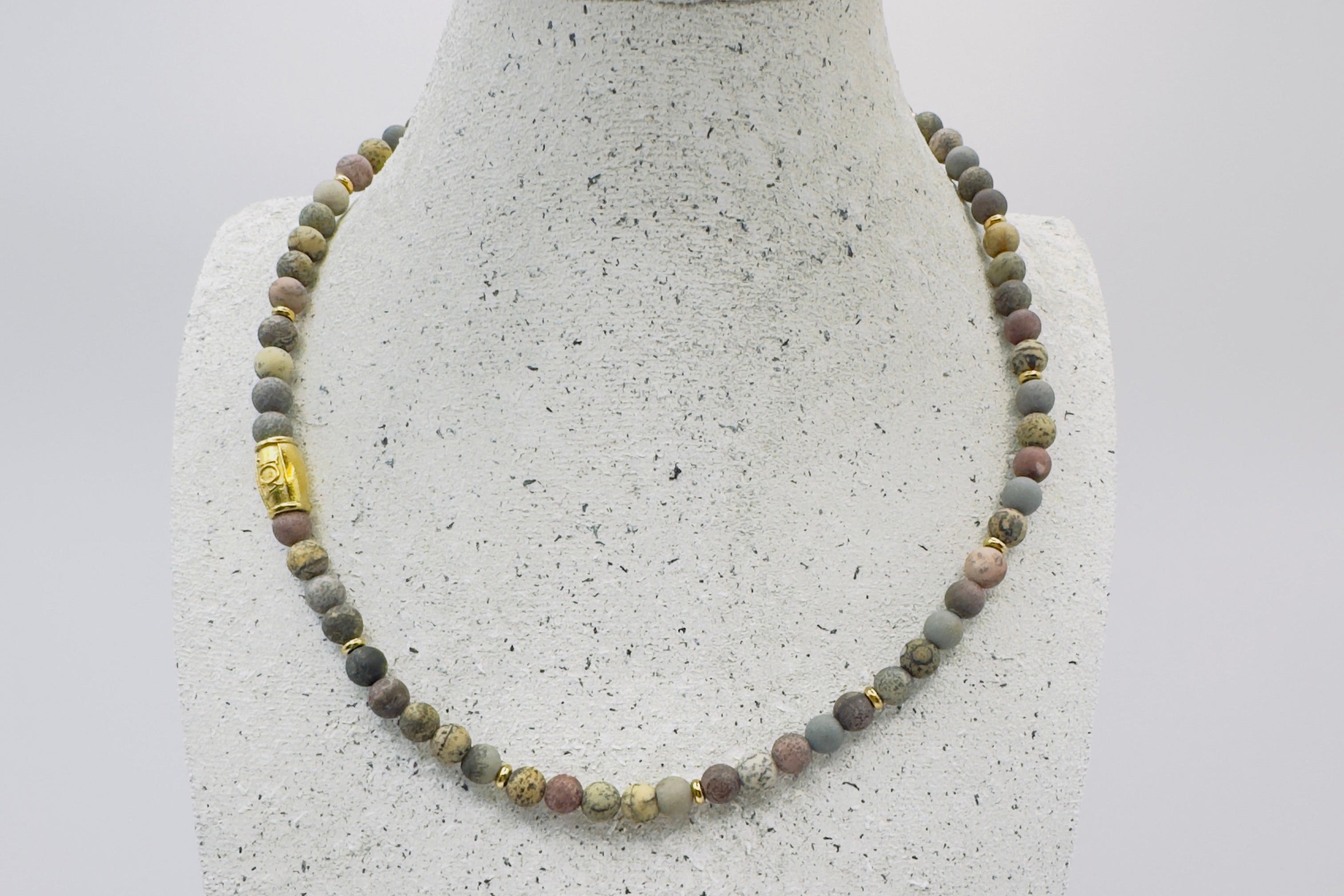 Timeless treasure necklace - Gold mat
