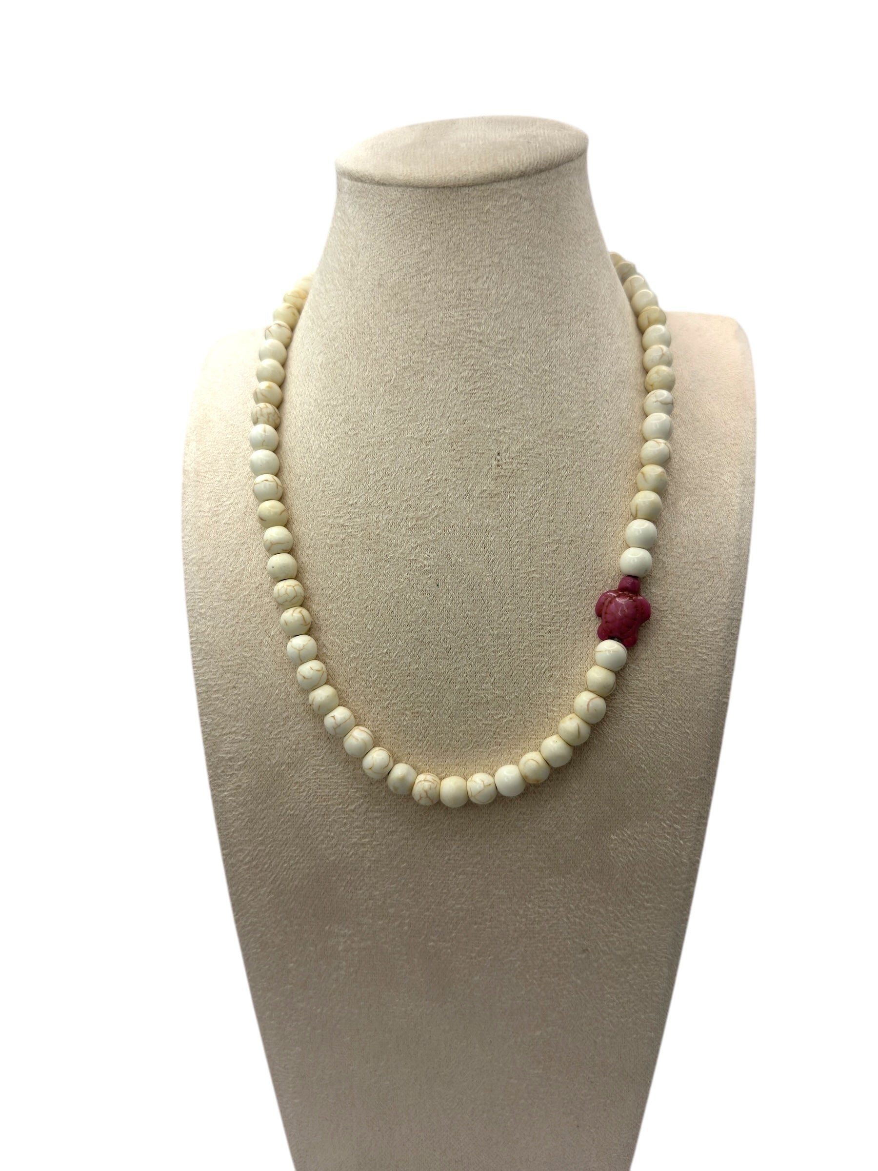 Elastische Ketting met Howliet Kralen en Schildpad