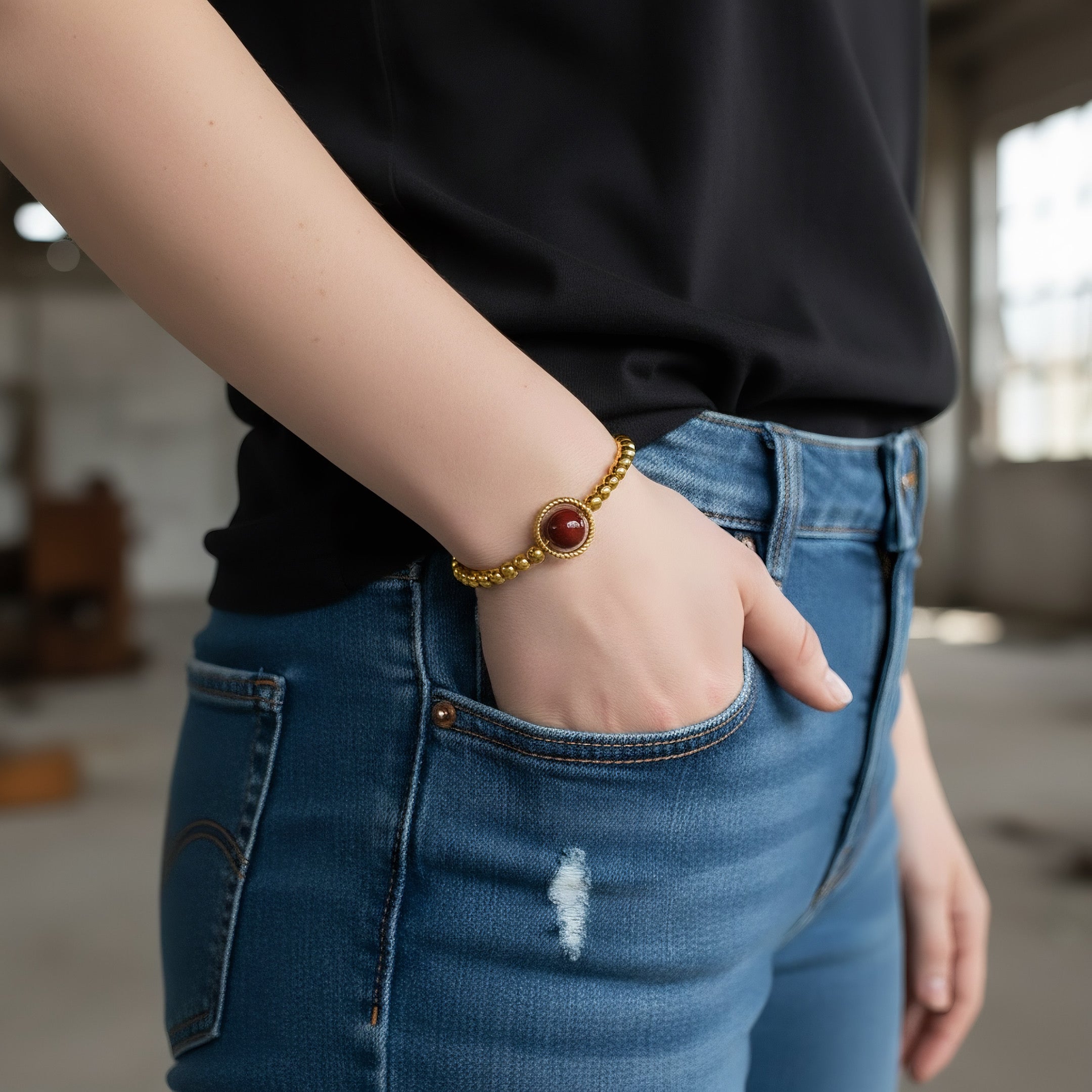 Zilveren stainless steel dames armband met rode jaspis edelsteen