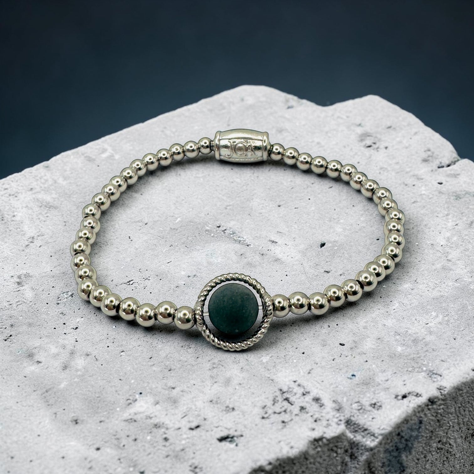 zilveren stainless steel dames armband met mos agaat edelsteen