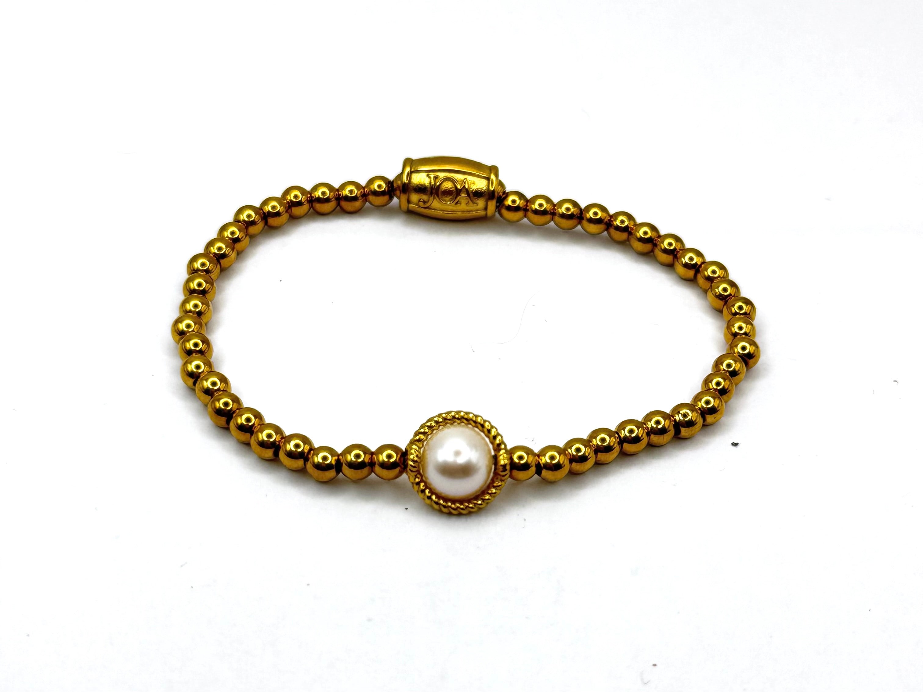 Pearl Gold bracelet