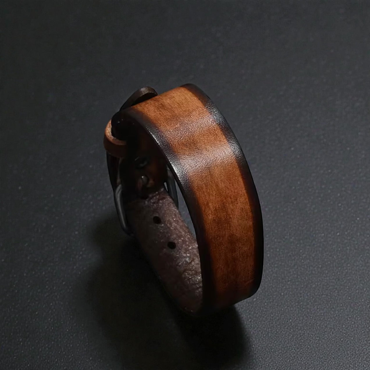 Lederen armband met gesp