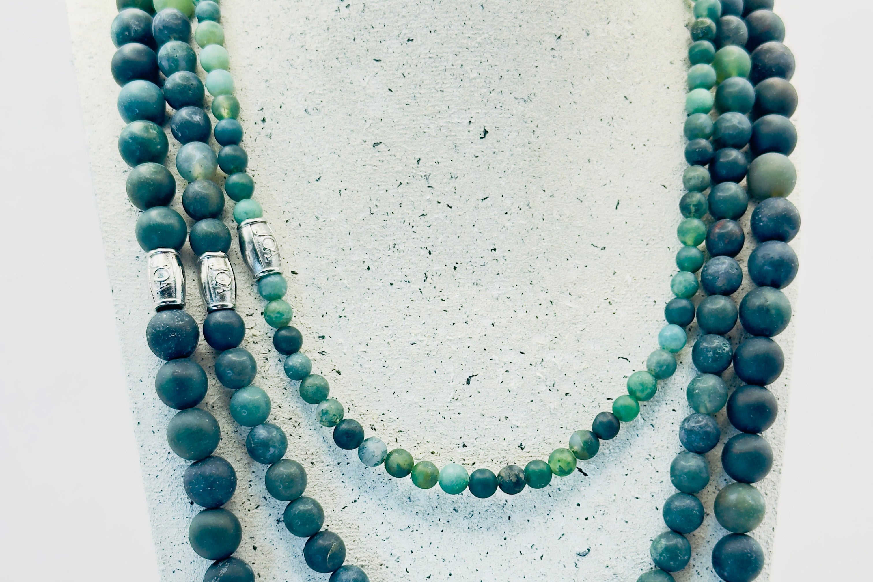heren mos agaat edelsteen ketting close up