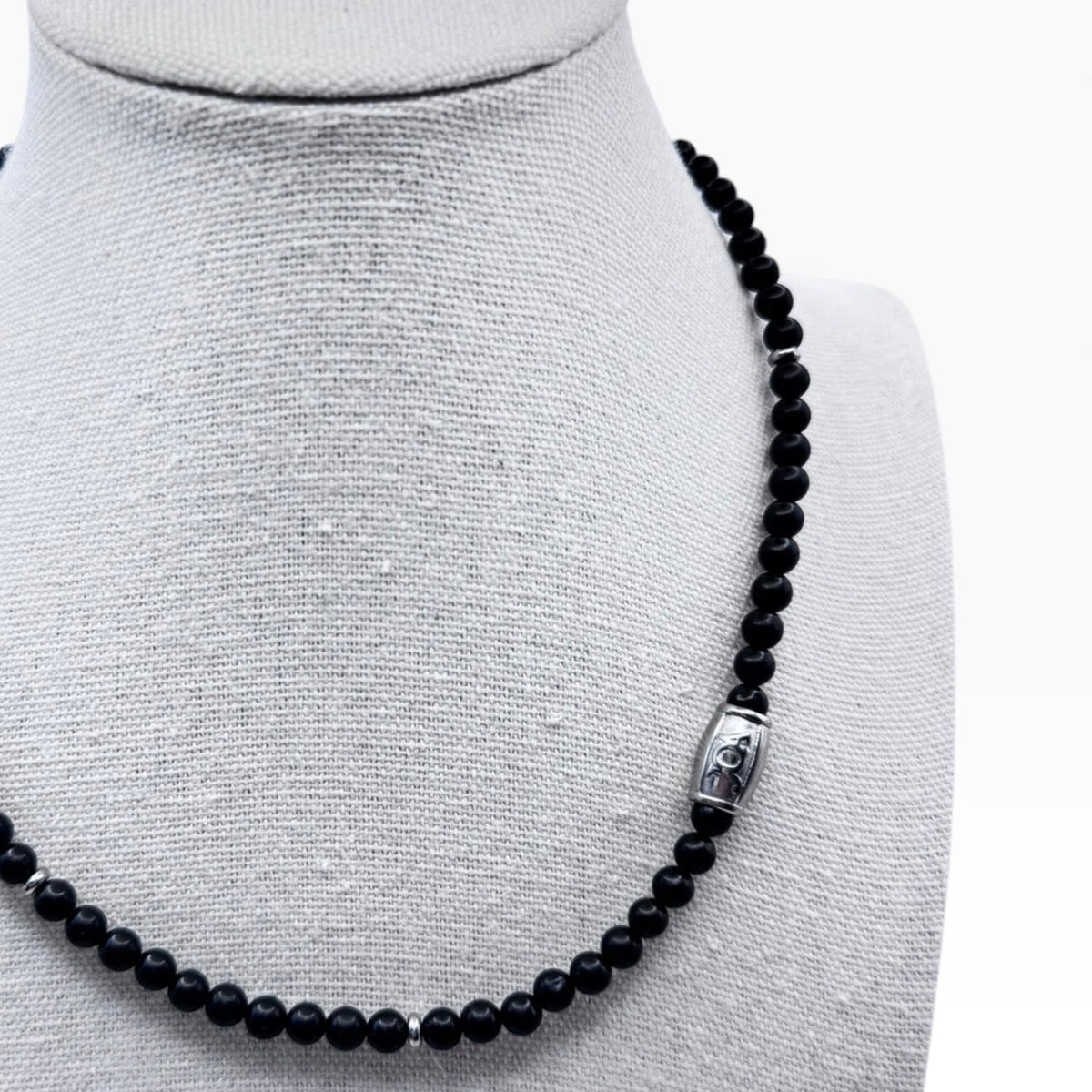 shugiet ketting 4mm zilver close up